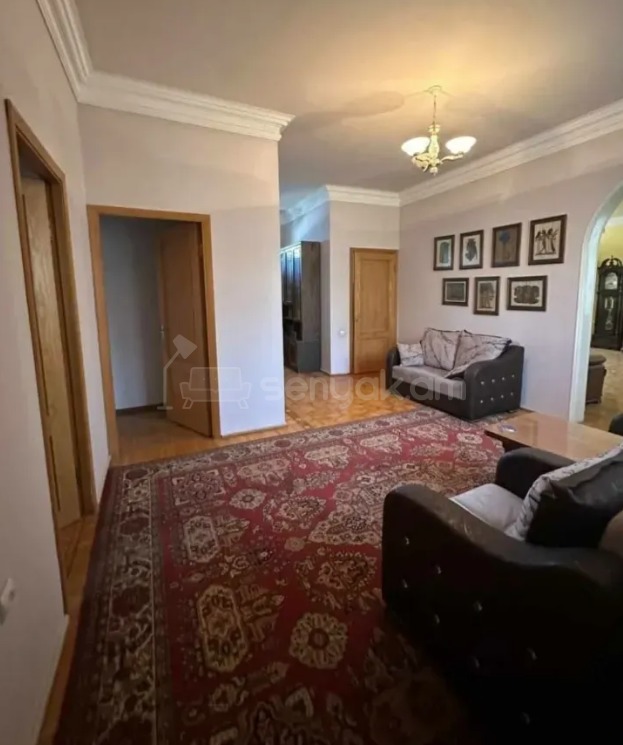 7 Սենյականոց Սեփական Տուն, 500քմ, Կապիտալ Վերանորոգված