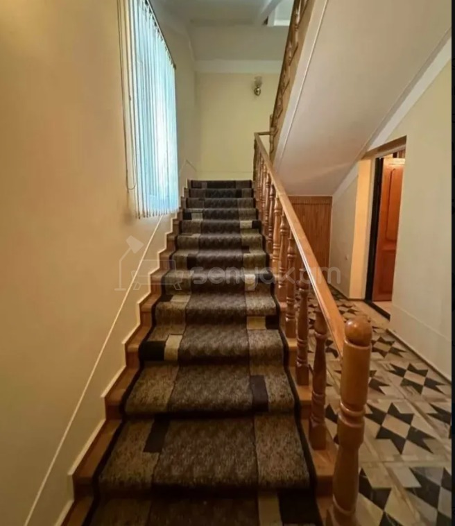 7 Սենյականոց Սեփական Տուն, 500քմ, Կապիտալ Վերանորոգված