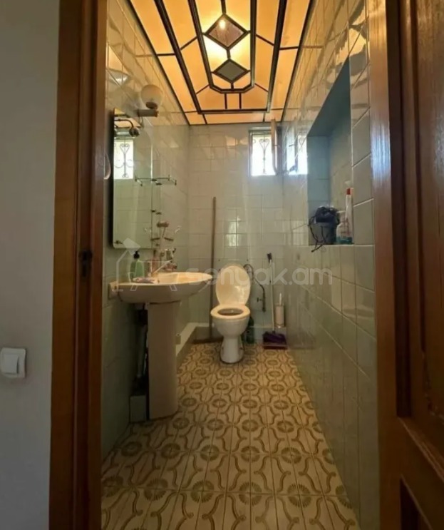 7 Սենյականոց Սեփական Տուն, 500քմ, Կապիտալ Վերանորոգված