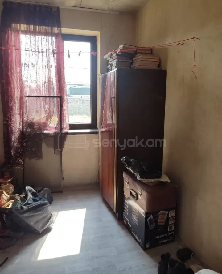 5 Սենյականոց Սեփական Տուն, 180քմ, Նորմալ Վիճակում, Ավտոտնակով