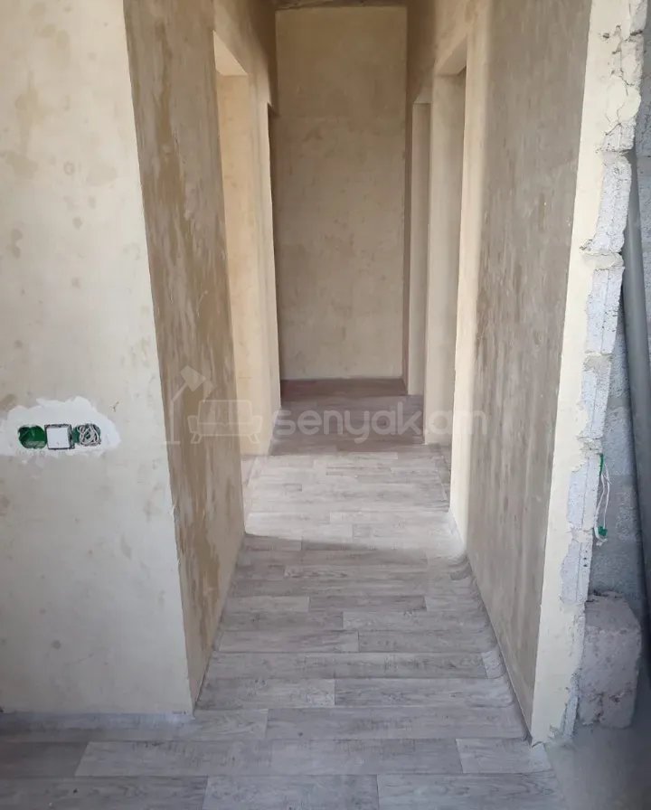 5 Սենյականոց Սեփական Տուն, 180քմ, Նորմալ Վիճակում, Ավտոտնակով