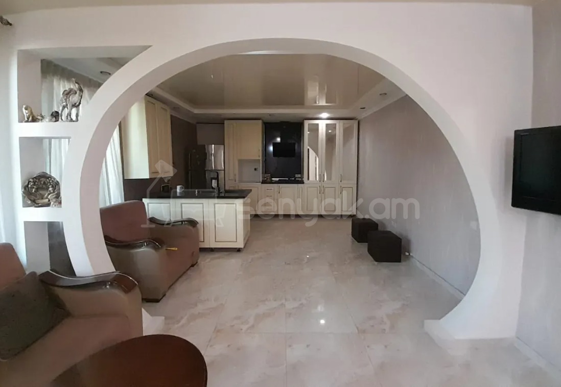 5 Սենյականոց Սեփական Տուն, 286քմ, Կապիտալ Վերանորոգված