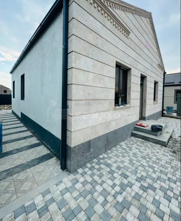 4 Սենյականոց Սեփական Տուն, 90քմ, Կոսմետիկ Վերանորոգված