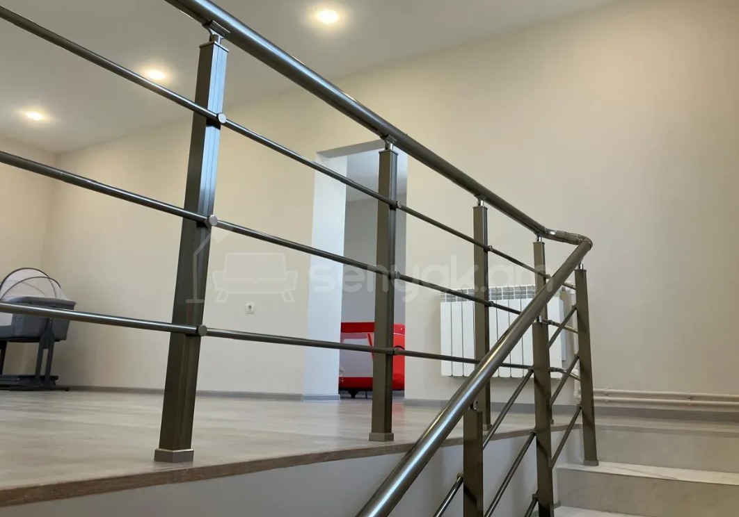 6 Սենյականոց Սեփական Տուն, 192քմ, Կապիտալ Վերանորոգված