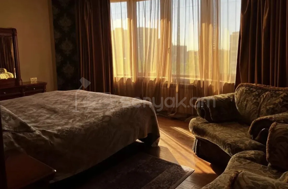 6 Սենյականոց Շքեղ Առանձնատուն, 380քմ