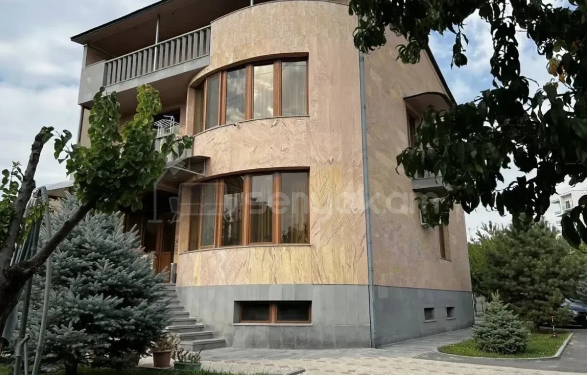 6 Սենյականոց Շքեղ Առանձնատուն, 380քմ