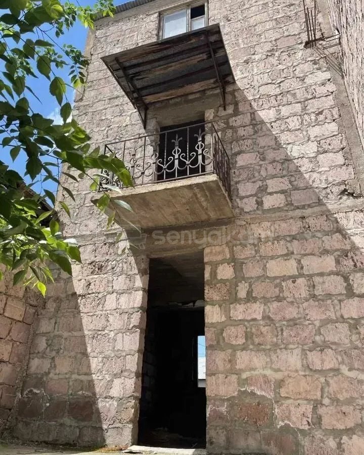 6 Սենյականոց Սեփական Տուն, 200քմ, Ավտոտնակով