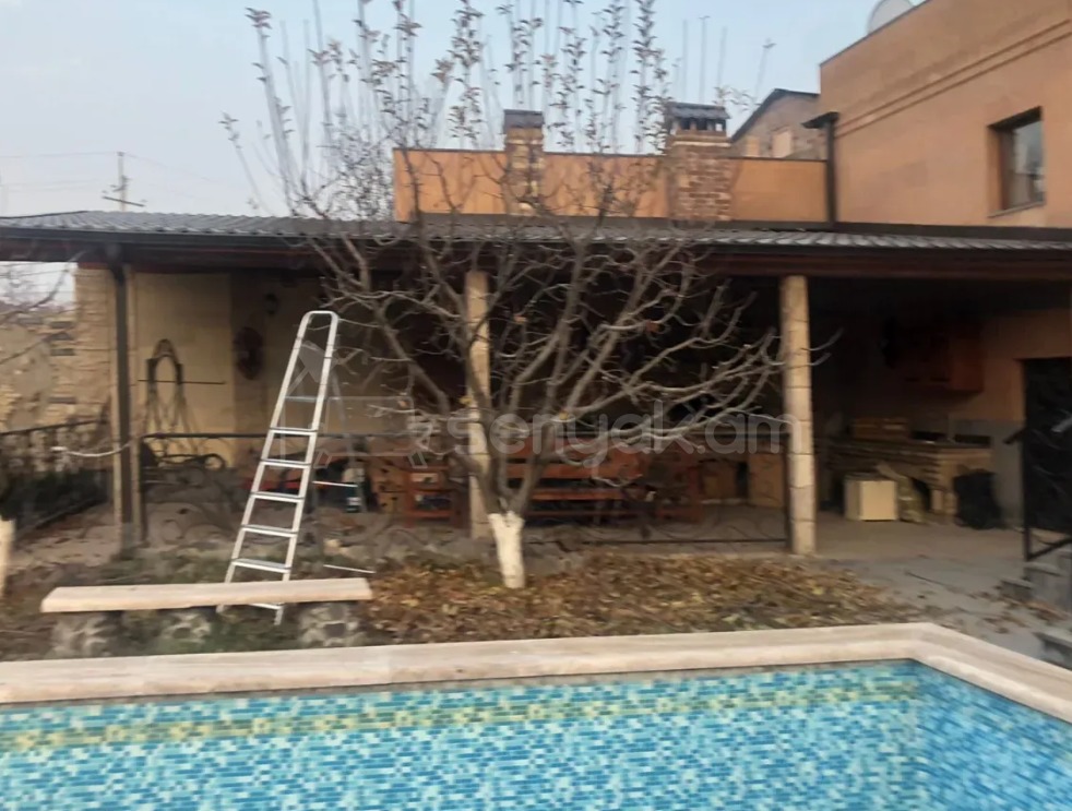 6 Սենյականոց Շքեղ Առանձնատուն, 480քմ