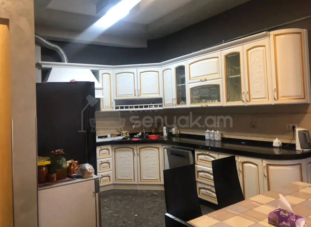 6 Սենյականոց Շքեղ Առանձնատուն, 480քմ