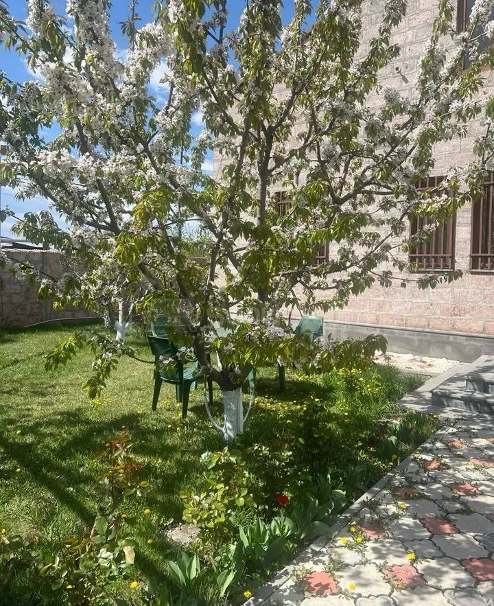 5 Սենյականոց Սեփական Տուն, 150քմ, Կապիտալ Վերանորոգված, Ավտոտնակով