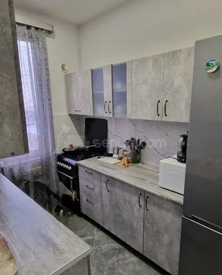 6 Սենյականոց Սեփական Տուն, 250քմ, Կապիտալ Վերանորոգված