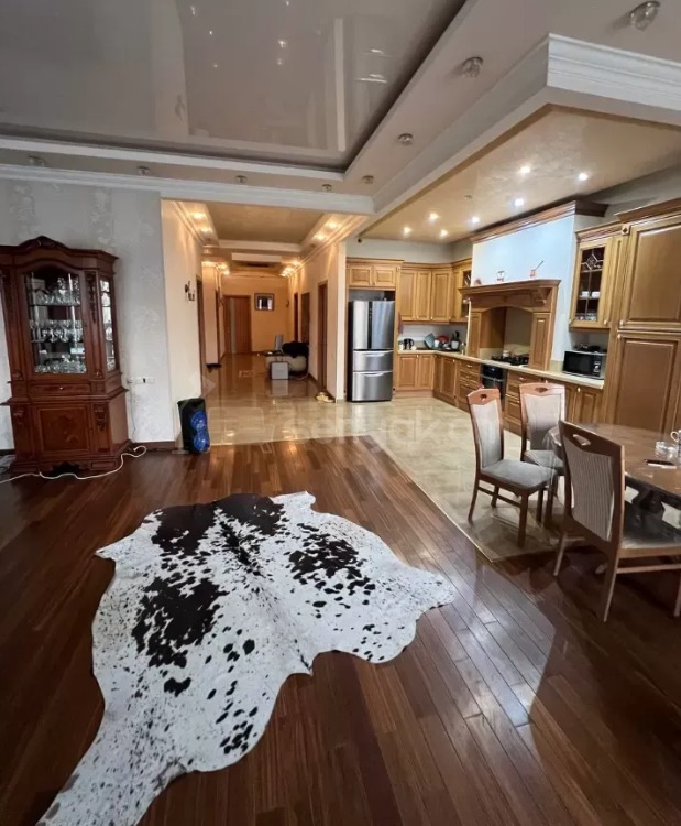 6 Սենյականոց Շքեղ Առանձնատուն, 500քմ