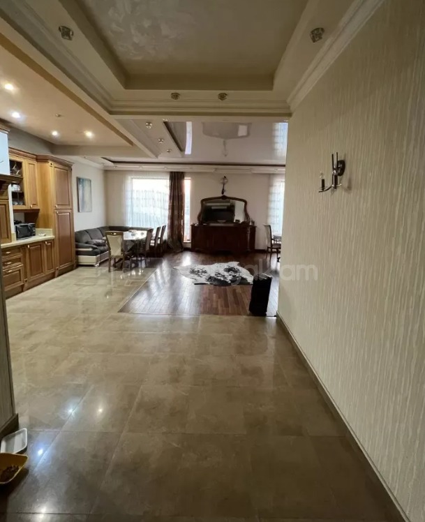 6 Սենյականոց Շքեղ Առանձնատուն, 500քմ