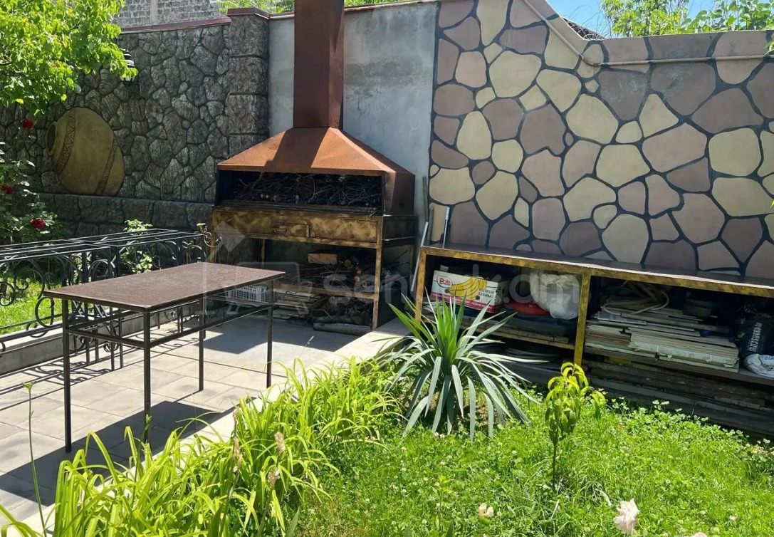 5 Սենյականոց Շքեղ Առանձնատուն, 244քմ