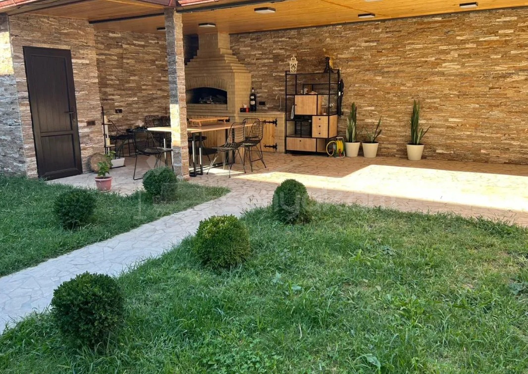 5 Սենյականոց Շքեղ Առանձնատուն, 200քմ