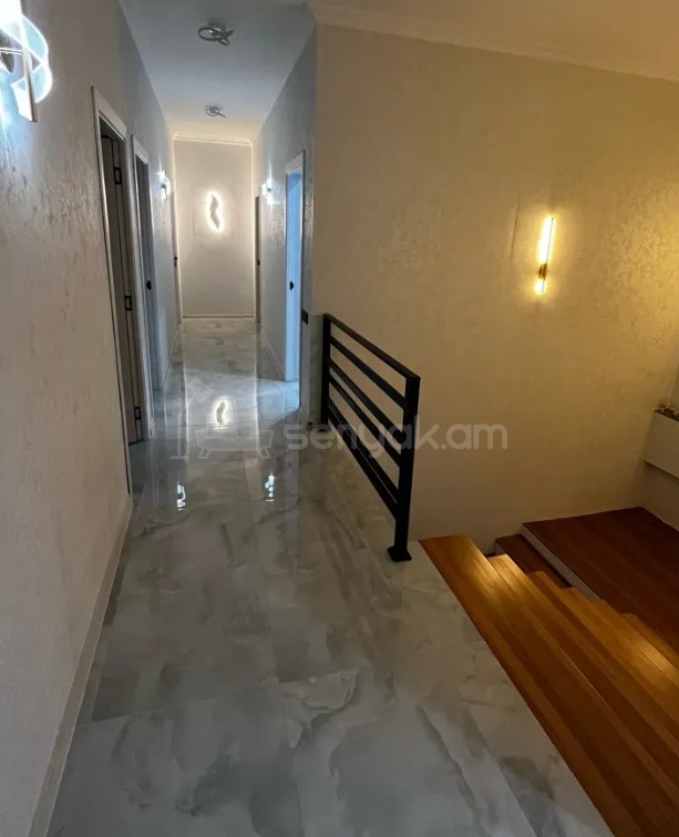 7 Սենյականոց Շքեղ Առանձնատուն, 235քմ