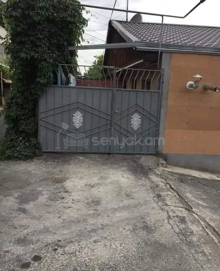 4 Սենյականոց Սեփական Տուն, 120քմ, Կոսմետիկ Վերանորոգված