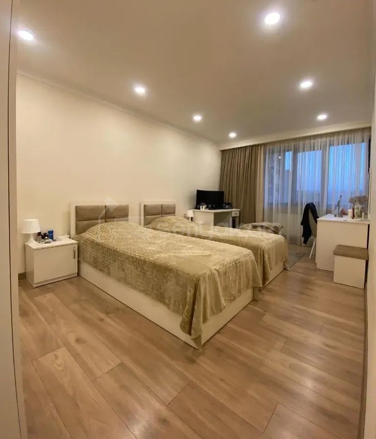 3 Սենյականոց Բնակարան, 108քմ, 9/14 հարկ, Կապիտալ Վերանորոգված