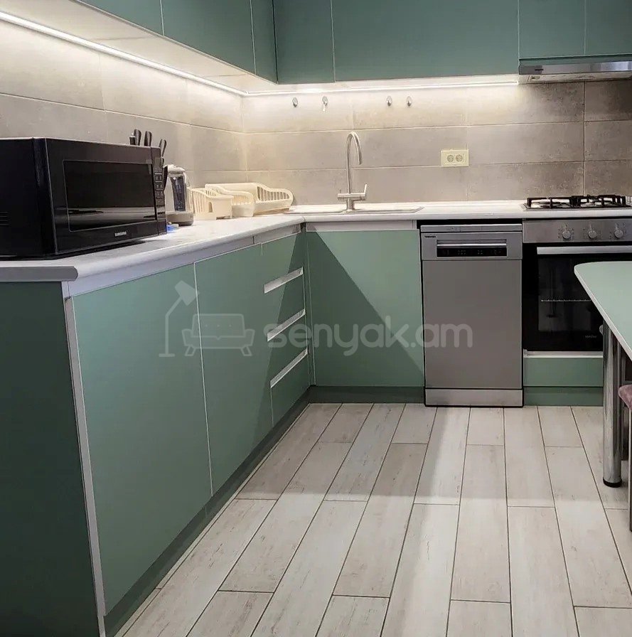 4 Սենյականոց Բնակարան Նորակառույցում, 98քմ, 2/12 հարկ, Կապիտալ Վերանորոգված