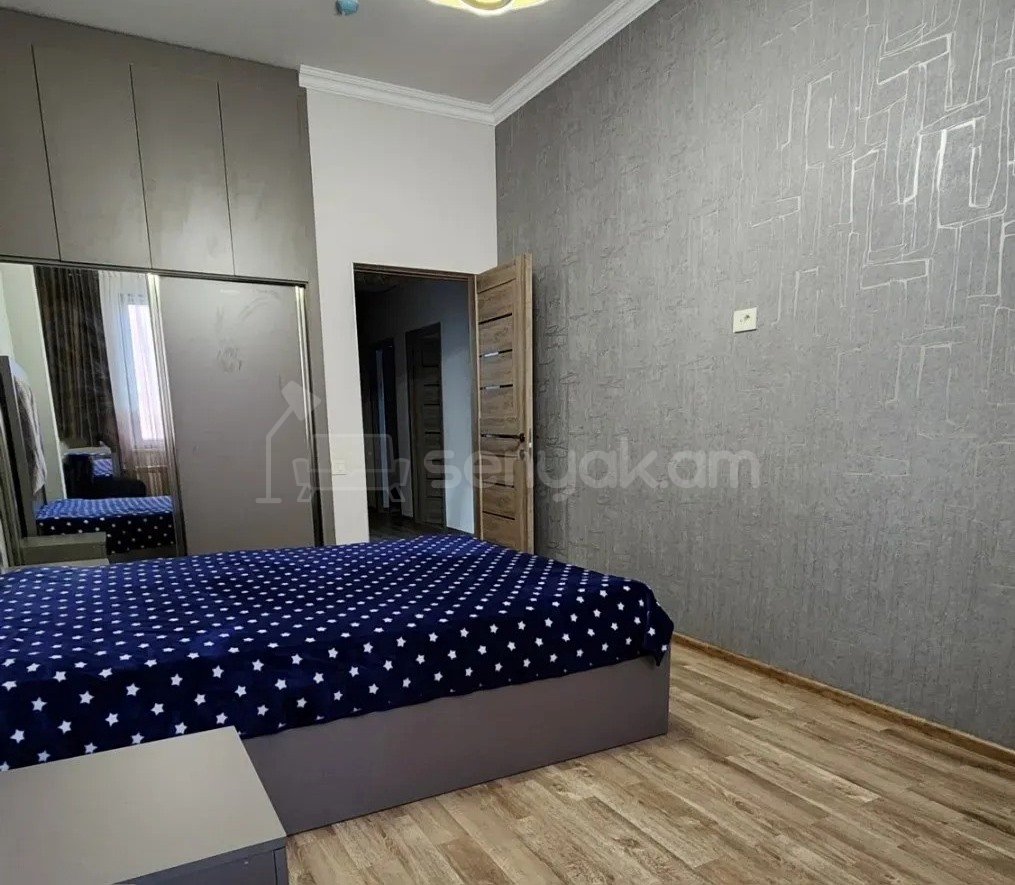 4 Սենյականոց Բնակարան Նորակառույցում, 98քմ, 2/12 հարկ, Կապիտալ Վերանորոգված