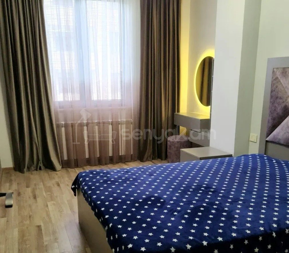 4 Սենյականոց Բնակարան Նորակառույցում, 98քմ, 2/12 հարկ, Կապիտալ Վերանորոգված