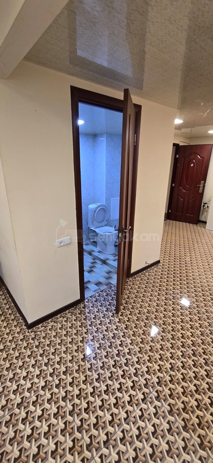 Օֆիսային Տարածք, 40քմ, Կապիտալ Վերանորոգված