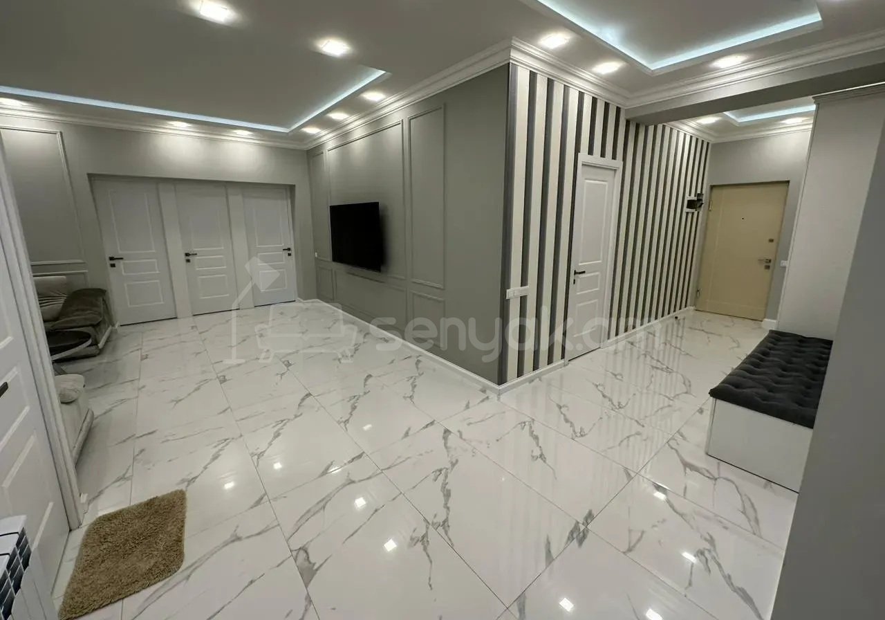 5 Սենյականոց Բնակարան Նորակառույցում, 152քմ, 2/12 հարկ, Դիզայներական Վերանորոգված