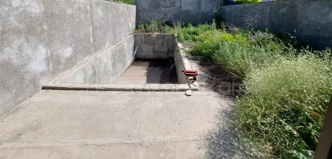 5 Սենյականոց Ամառանոց, 176քմ, Լողավազանով, Ավտոտնակով