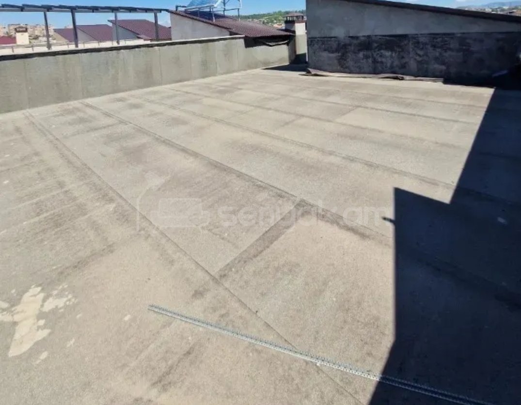 5 Սենյականոց Ամառանոց, 176քմ, Լողավազանով, Ավտոտնակով