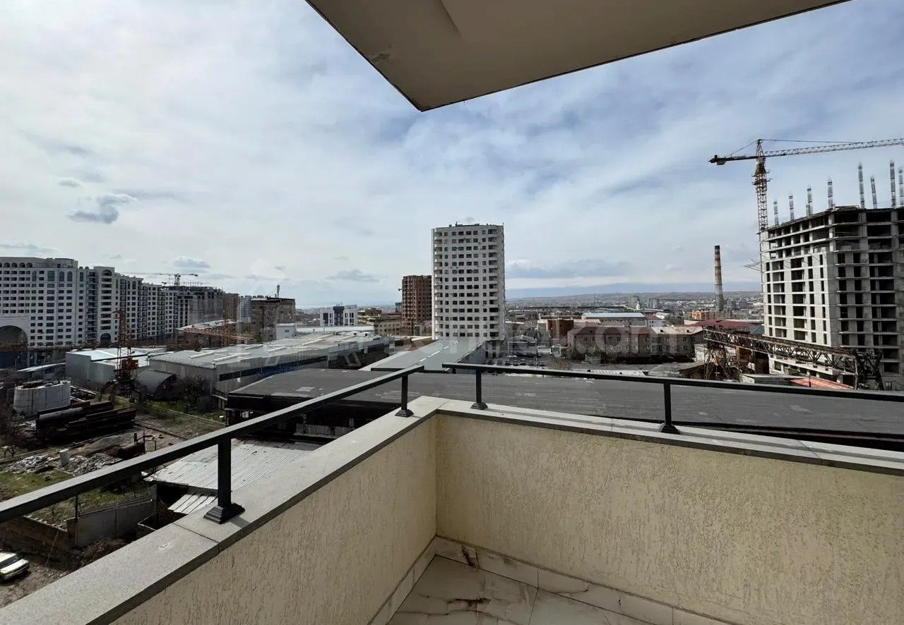 3 Սենյականոց Բնակարան, 80քմ, 7/10 հարկ, Դիզայներական Վերանորոգված