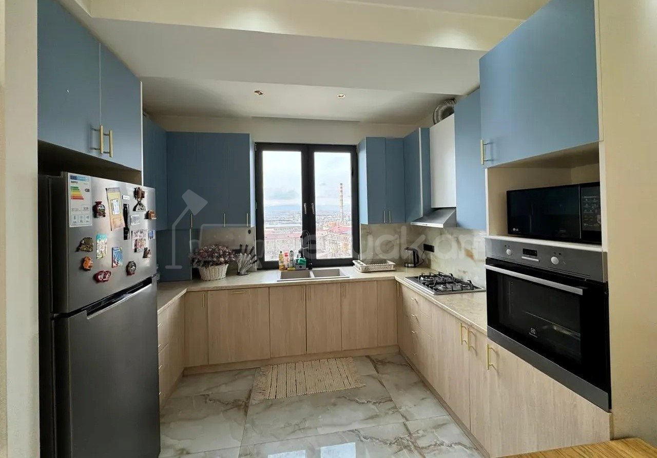 3 Սենյականոց Բնակարան, 80քմ, 7/10 հարկ, Դիզայներական Վերանորոգված