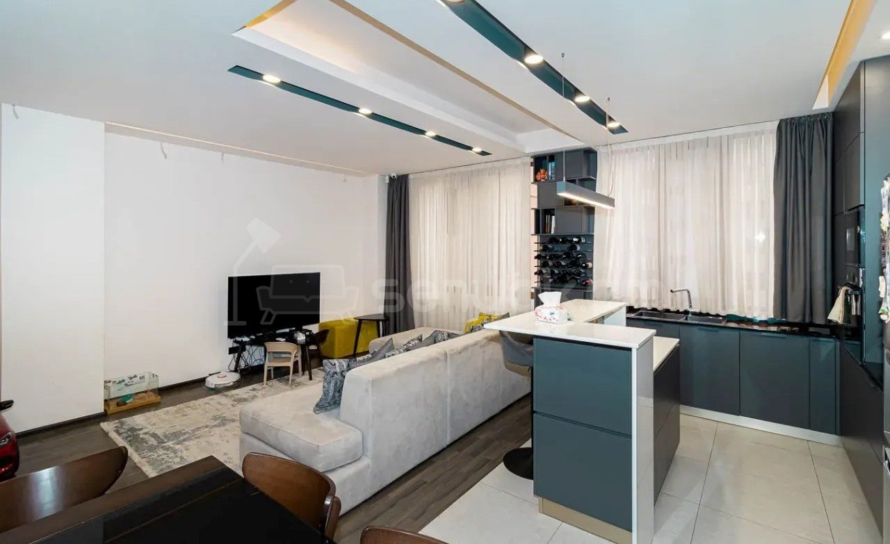 3 Սենյականոց Բնակարան Նորակառույցում, 90քմ, 4/8 հարկ, Կապիտալ Վերանորոգված