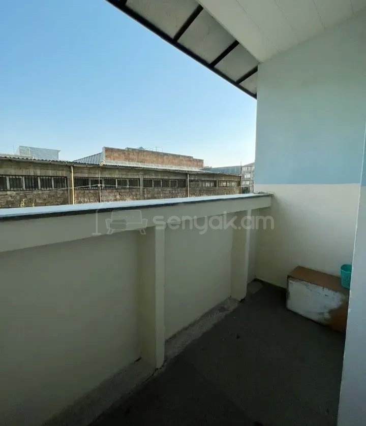 4 Սենյականոց Բնակարան, 88քմ, 2/9 հարկ, Կապիտալ Վերանորոգված