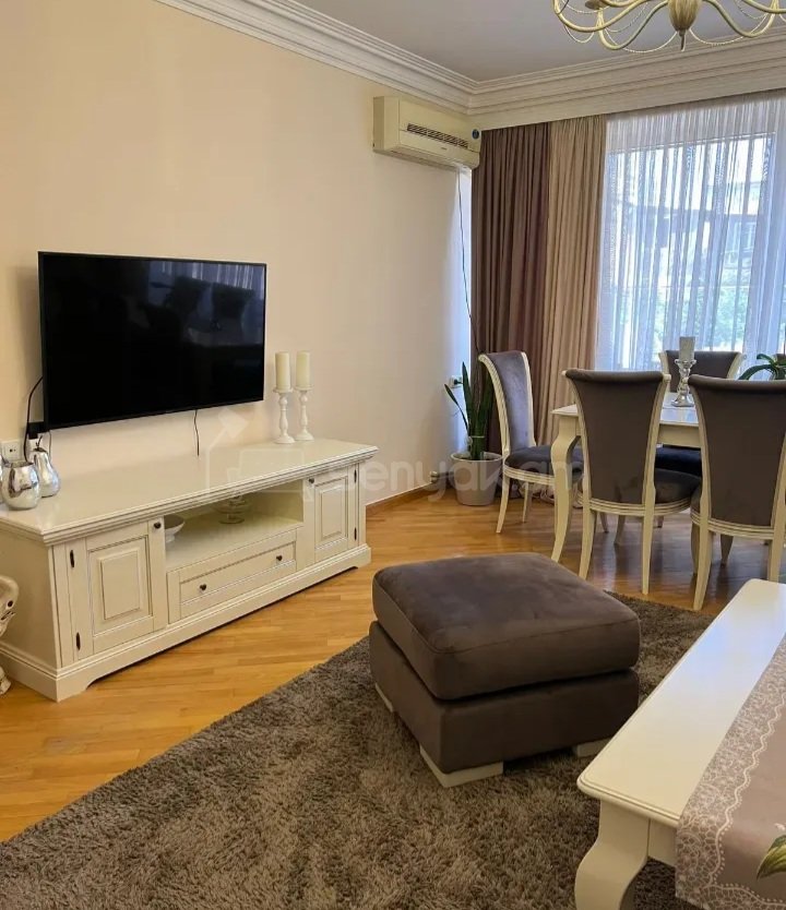 4 Սենյականոց Բնակարան, 88քմ, 2/9 հարկ, Կապիտալ Վերանորոգված