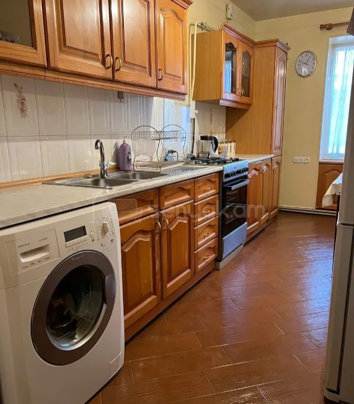 4 Սենյականոց Բնակարան, 88քմ, 2/9 հարկ, Կապիտալ Վերանորոգված