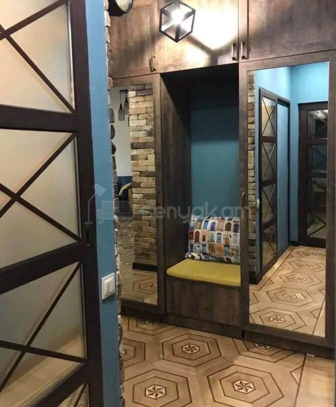 2 Սենյականոց Բնակարան Քարե Շենքում, 76քմ, 5/7 հարկ, Կապիտալ Վերանորոգված, Կահավորված