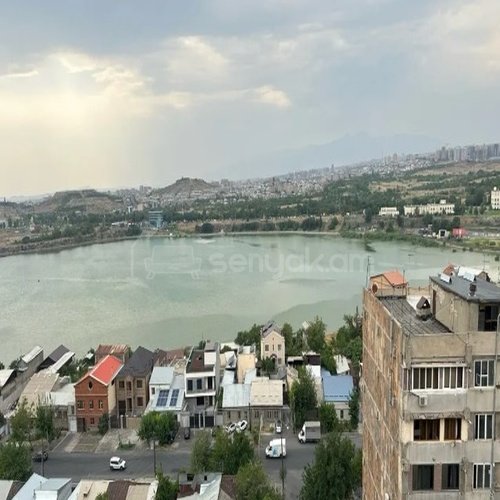 1 Սենյականոց Բնակարան, 55քմ, 14/14 հարկ, Պետական Վիճակում