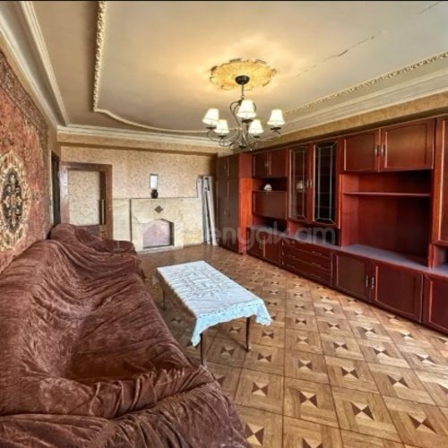 4 Սենյականոց Բնակարան, 118քմ, 11/14 հարկ, Պետական Վիճակում