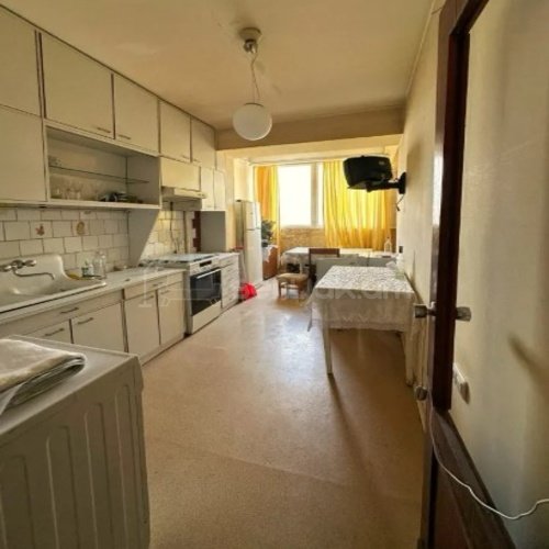 4 Սենյականոց Բնակարան, 118քմ, 11/14 հարկ, Պետական Վիճակում