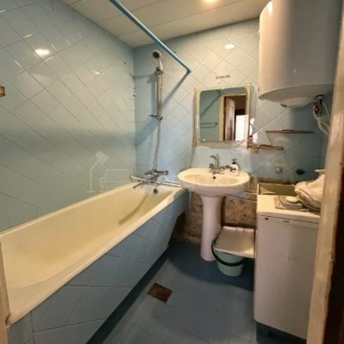 4 Սենյականոց Բնակարան, 118քմ, 11/14 հարկ, Պետական Վիճակում