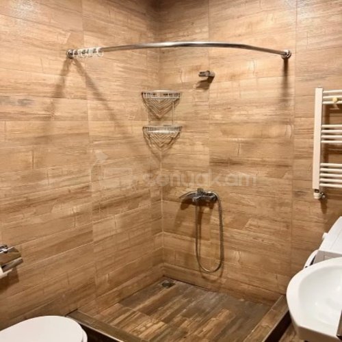 2 Սենյականոց Բնակարան Քարե Շենքում, 51քմ, 3/3 հարկ, Կապիտալ Վերանորոգված, Կահավորված, Արևկող