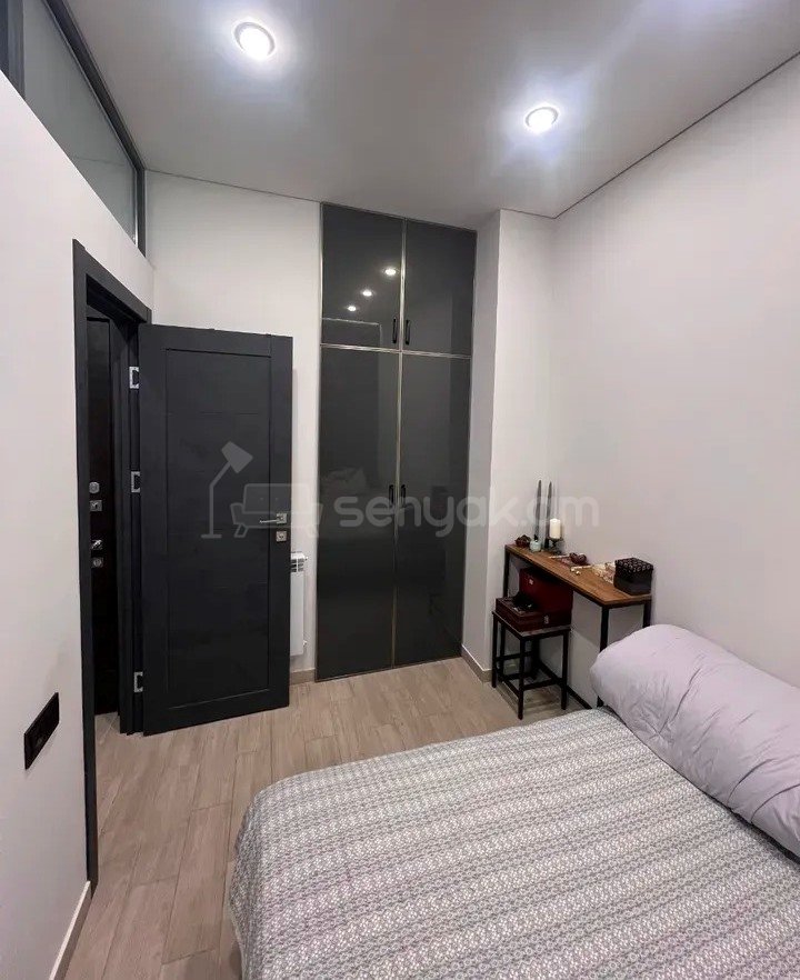 2 Սենյականոց Բնակարան Նորակառույցում, 38քմ, 5/7 հարկ, Կապիտալ Վերանորոգված