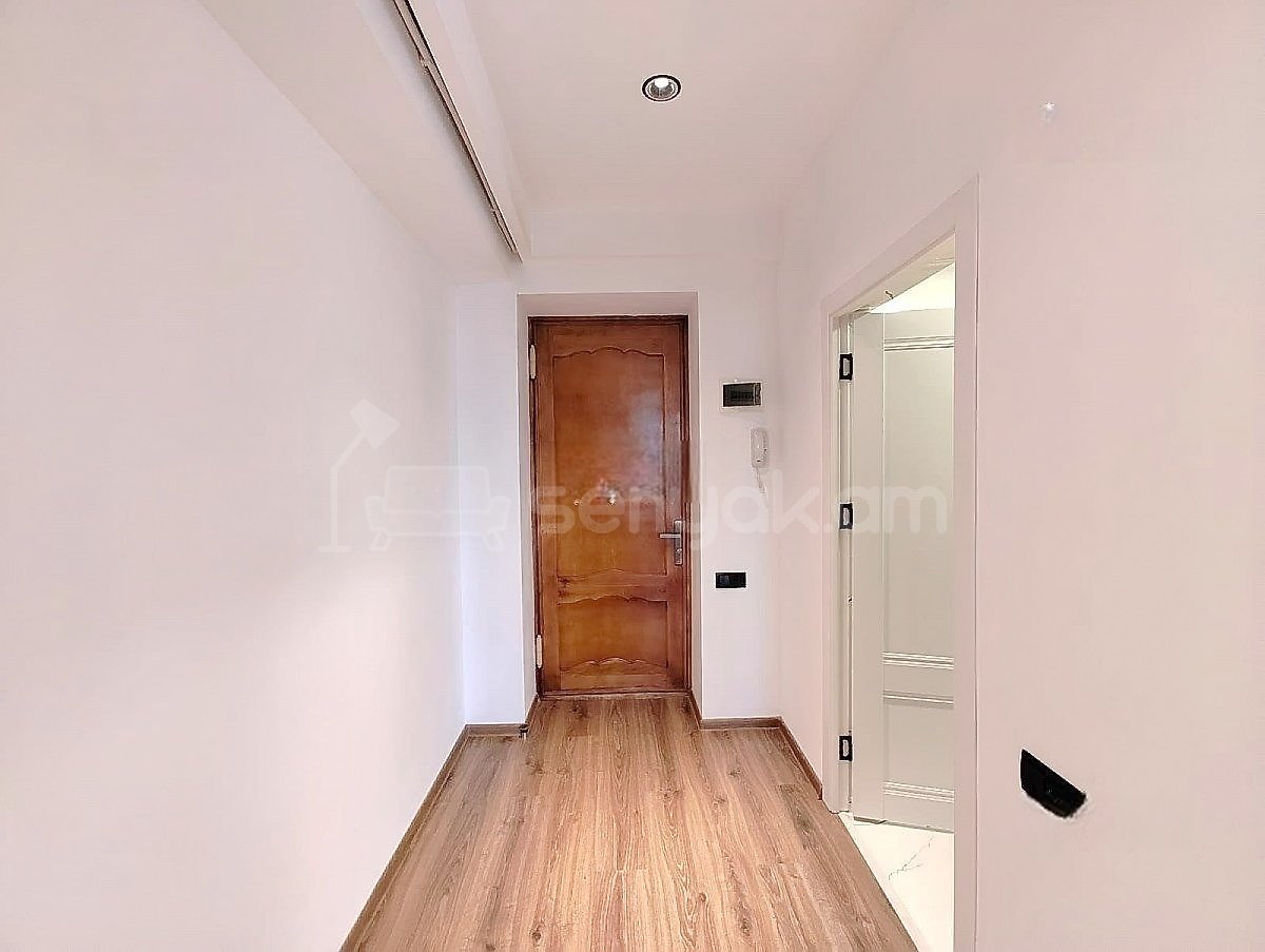 2 Սենյականոց Բնակարան Քարե Շենքում, 51քմ, 4/5 հարկ, Կապիտալ Վերանորոգված