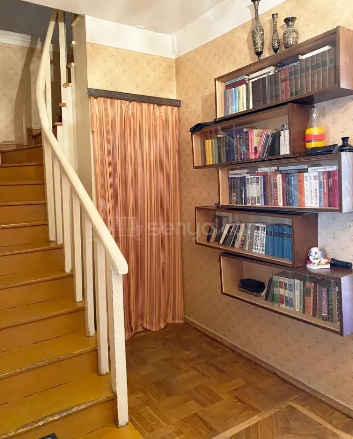 4 Սենյականոց Սեփական Տուն, 270քմ, Նորմալ Վիճակում