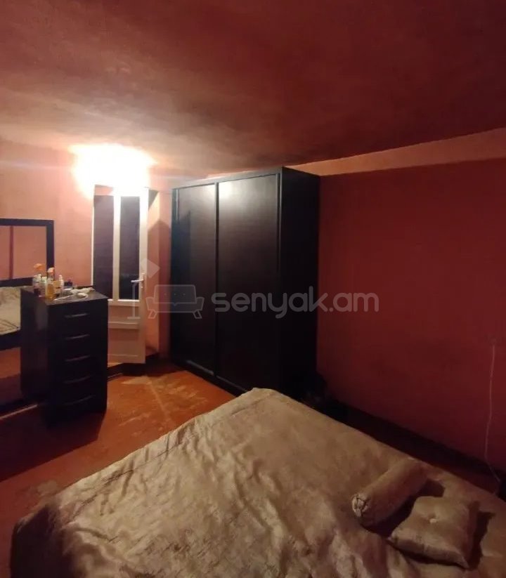 6 Սենյականոց Սեփական Տուն, 260քմ, Կոսմետիկ Վերանորոգված