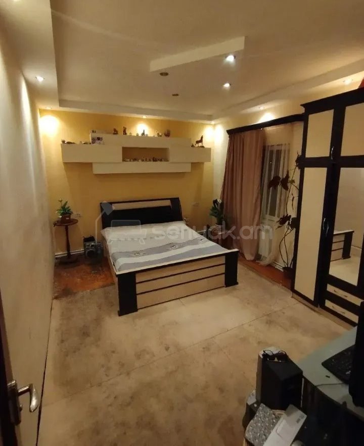 6 Սենյականոց Սեփական Տուն, 260քմ, Կոսմետիկ Վերանորոգված