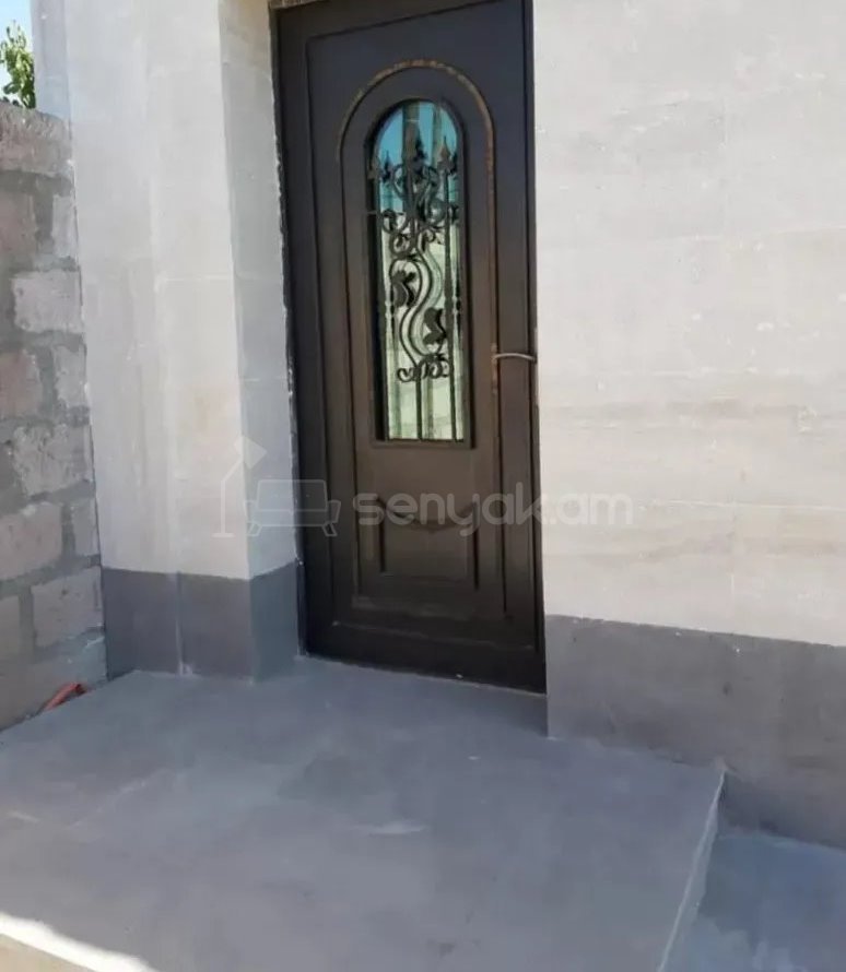 3 Սենյականոց Սեփական Տուն, 100քմ, Կապիտալ Վերանորոգված