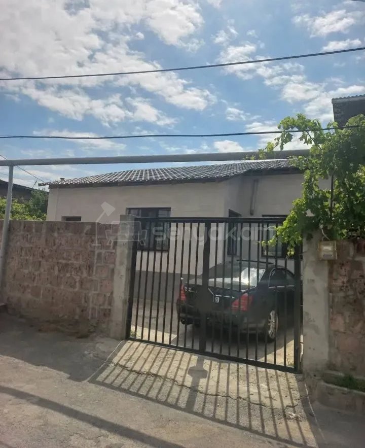 3 Սենյականոց Սեփական Տուն, 100քմ, Կապիտալ Վերանորոգված