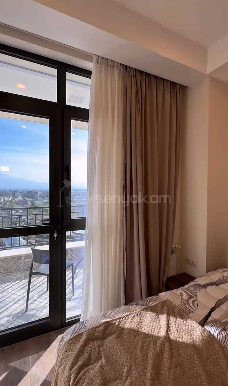 2 Սենյականոց Բնակարան Նորակառույցում, 57քմ, 16/18 հարկ, Դիզայներական Վերանորոգված, Կահավորված, Արևկող