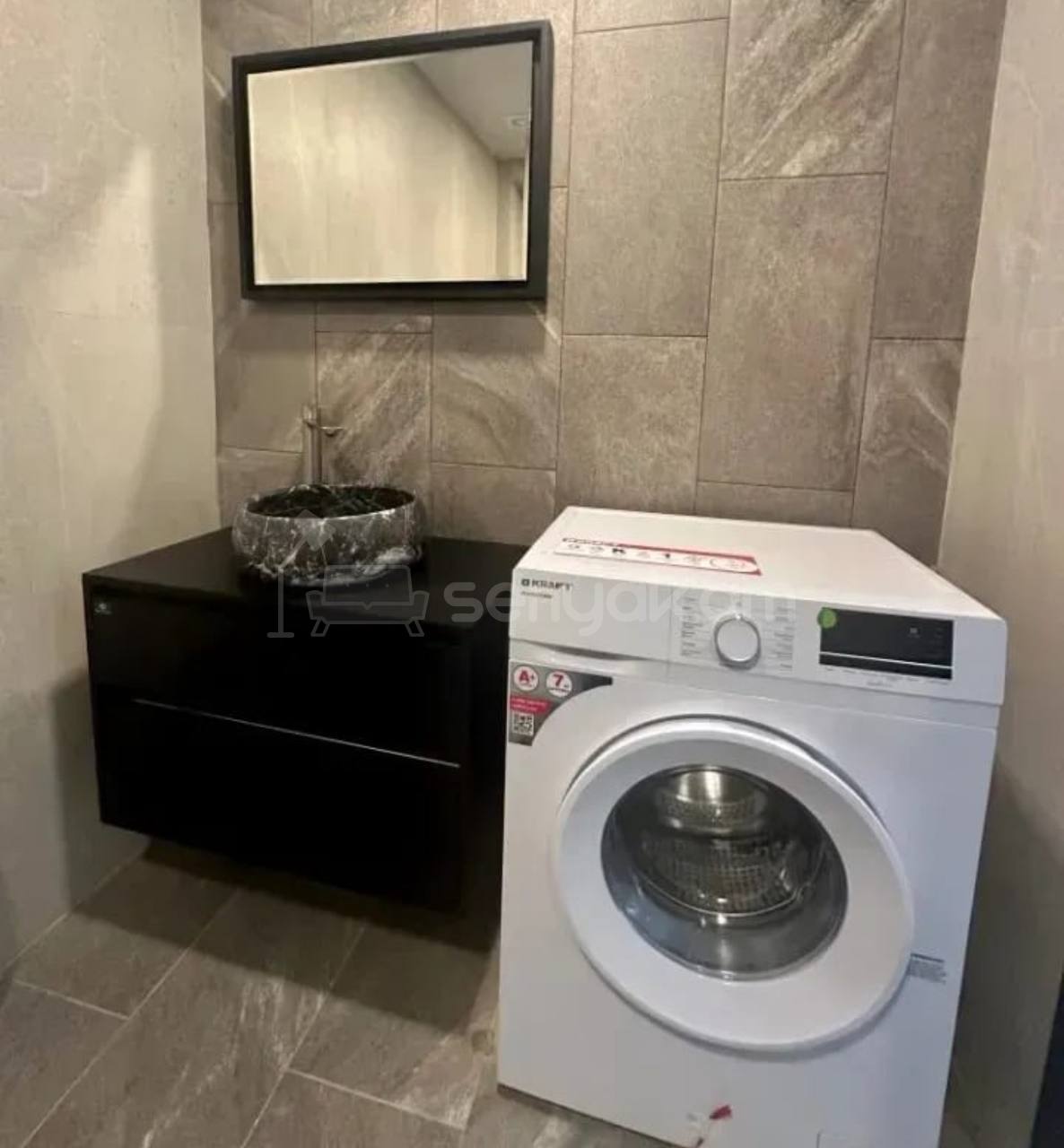 2 Սենյականոց Բնակարան Նորակառույցում, 60քմ, 4/14 հարկ, Դիզայներական Վերանորոգված, Կահավորված